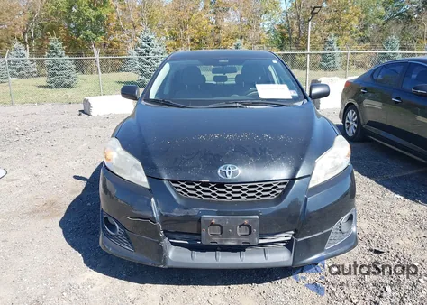 2009 Toyota Matrix S z USA, uszkodzony, nr VIN 2T1KE40E09C029482
